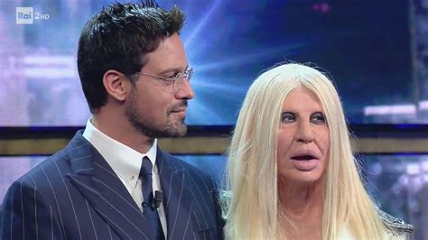 sanremo virginia raffaele donatella versace|donatella versace gabriel garko.